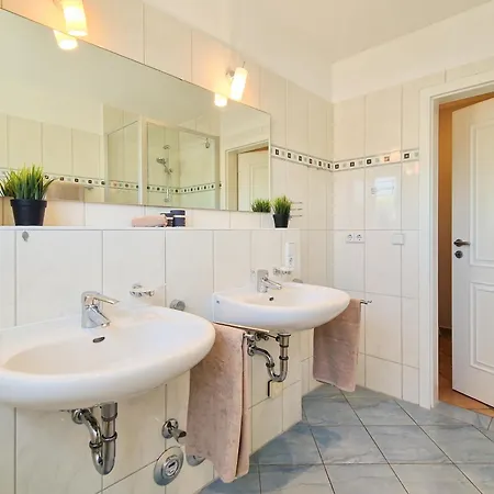 Brise Neubauvilla Elbflorenz App 12 Apartment *